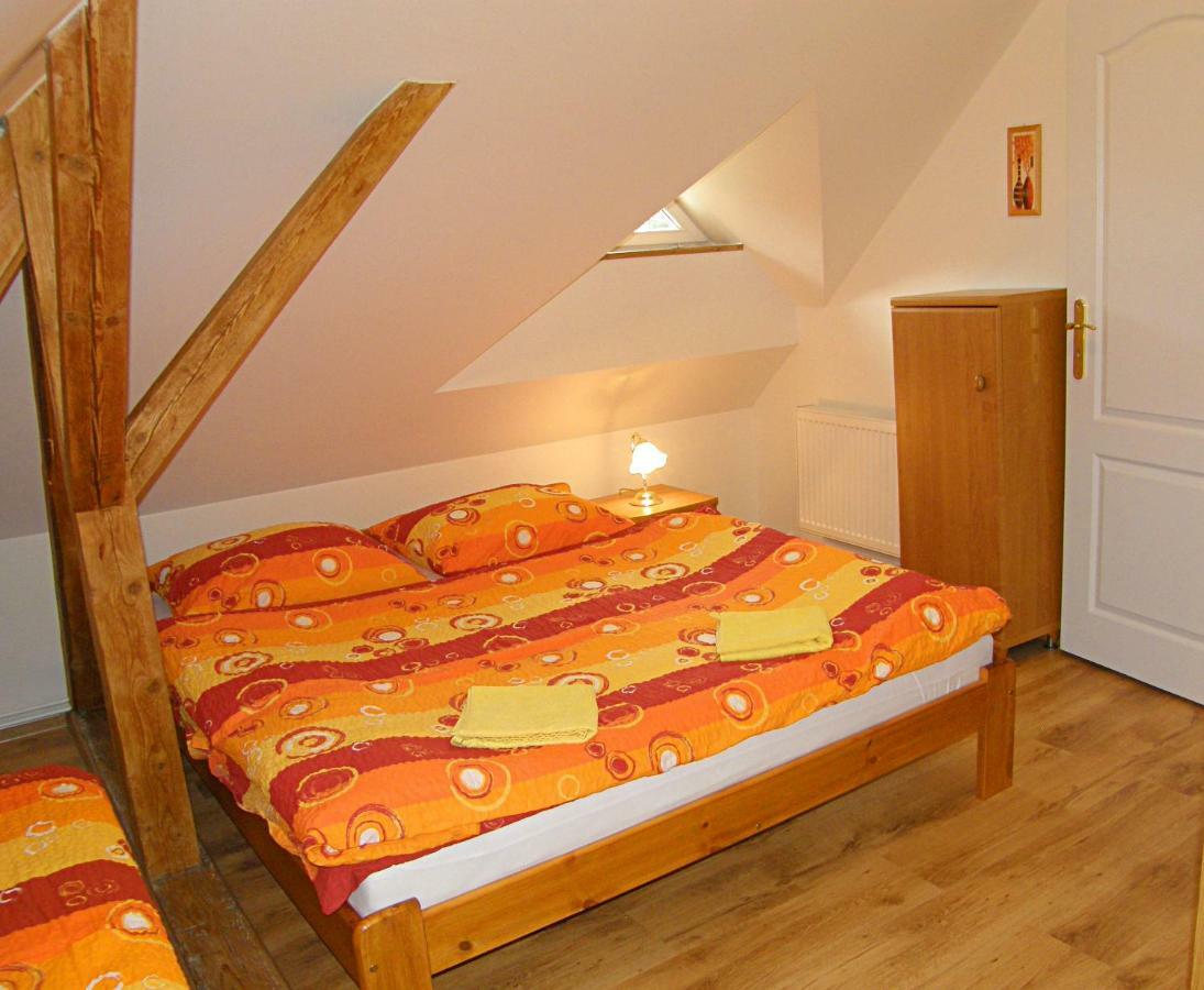 Apartmany Ilona ロキトニツェ・ナト・イゼロウ エクステリア 写真